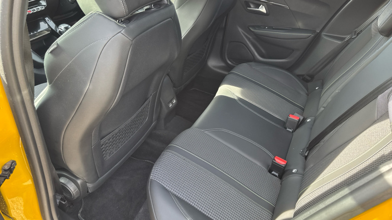 Peugeot 208 1.2 PureTech 100 GT 5dr Petrol Hatchback